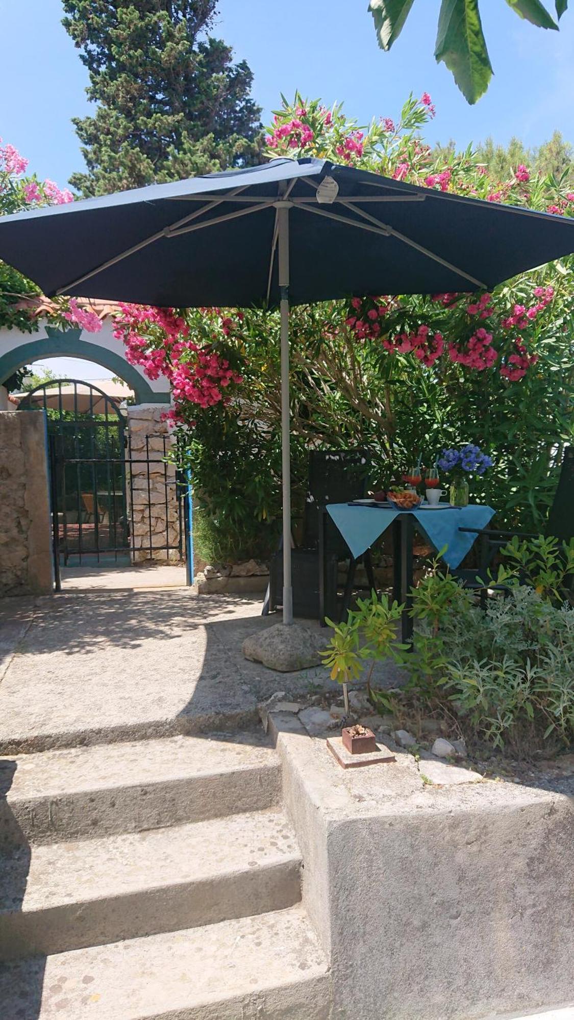 Apartmani Antonieta Veli Lošinj Exterior foto
